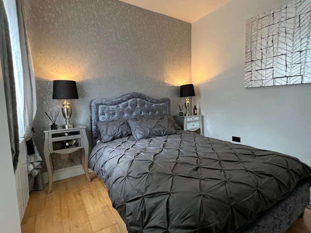 Lovely Apartment In Cork