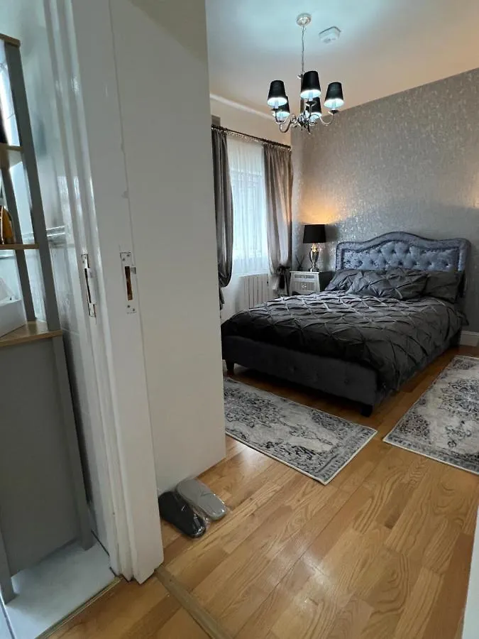 Lovely Apartment In Cork