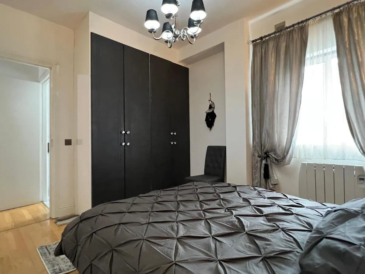 Lovely Apartment In Cork Ireland