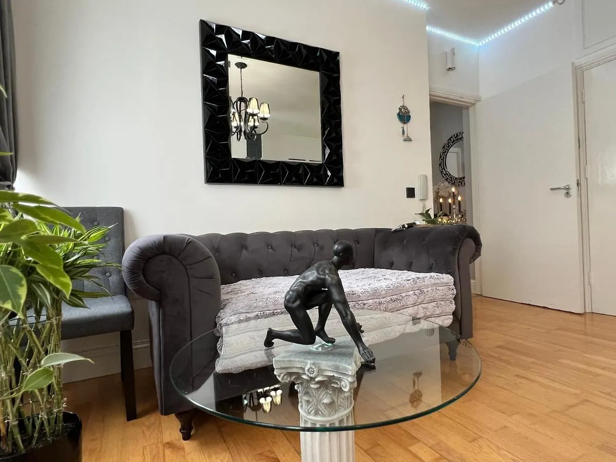 Lovely Apartment In Cork